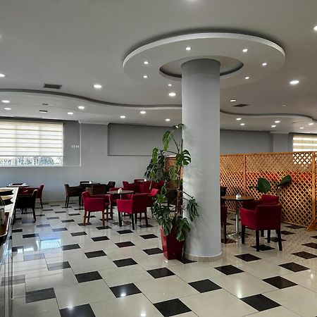 Hotel St.Pauli Shkoder Ngoại thất bức ảnh