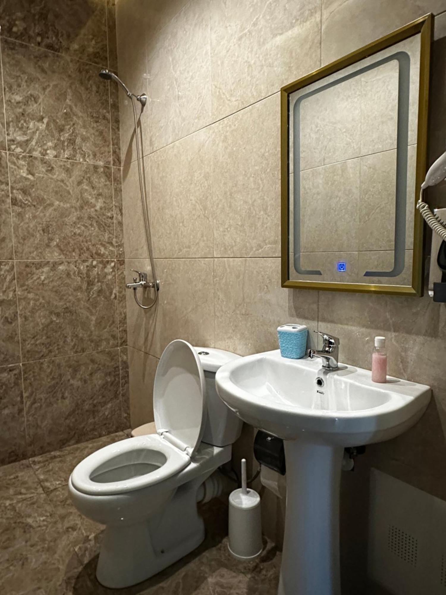 Hotel St.Pauli Shkoder Ngoại thất bức ảnh