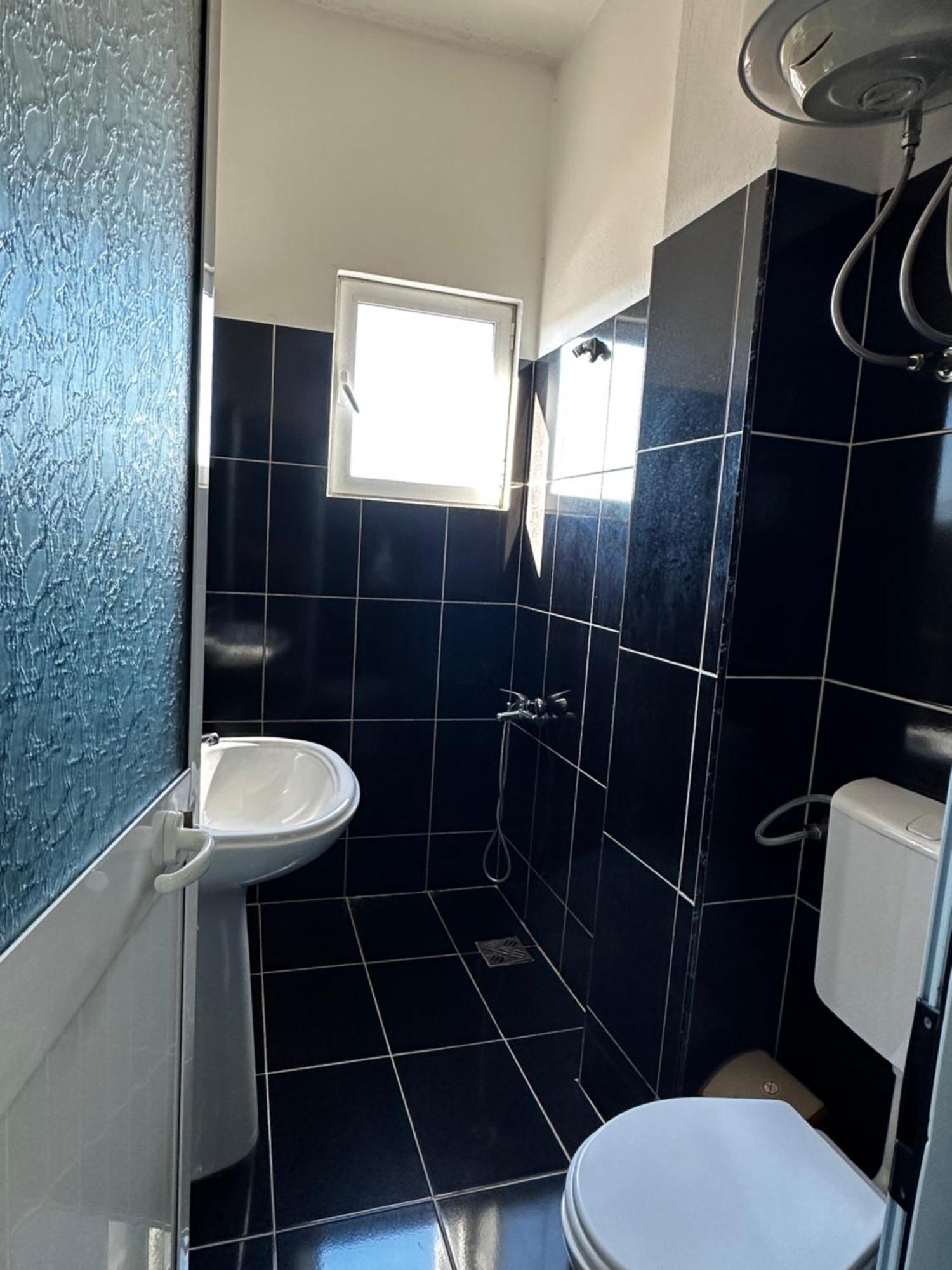 Hotel St.Pauli Shkoder Ngoại thất bức ảnh